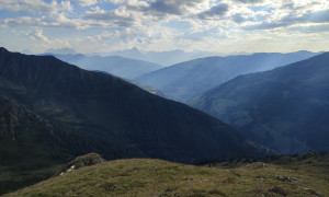 beim Sommerwand-Köpfl, Blick ins Winkeltal