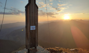 Gipfelsieg, Sonnenuntergang