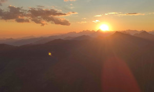 Gipfelsieg, Sonnenuntergang