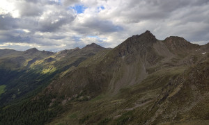 Sommerwand-Köpfl, Blick zur Hochalmspitze, Kugelspitze, Regenstein und Rappler Sommerwand-Köpfl, Blick zur Hochalmspitze, Kugelspitze, Regenstein und Rappler