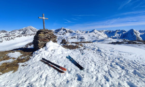 Skitour Gabesitten - Gipfelsieg, mit Hochgrabe, Hohes Haus, Glockner, Regenstein. Rappler,… Skitour Gabesitten - Gipfelsieg, mit Hochgrabe, Hohes Haus, Glockner, Regenstein. Rappler,…