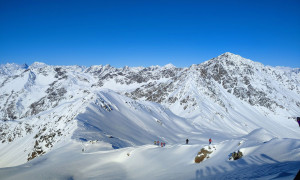 Bilder Skitour Hohes Haus - Gipfelsieg, mit Blick zur Hochgrabe Bilder Skitour Hohes Haus - Gipfelsieg, mit Blick zur Hochgrabe