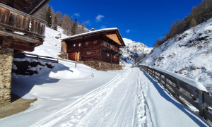Bilder Skitour Hohes Haus - Abfahrt, bei der Schmidhofalm Bilder Skitour Hohes Haus - Abfahrt, bei der Schmidhofalm