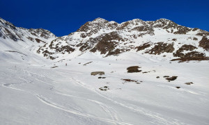 Skitour Riepenspitze - Aufstieg, Blick zum Gipfel Skitour Riepenspitze - Aufstieg, Blick zum Gipfel