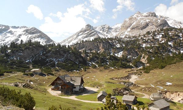 Tourbild - Biketour kleine Fanesrunde über Limojoch (Südtirol, Belluno)