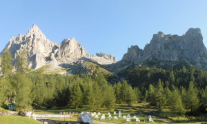 Klettersteig Col dei Bos - Blick zu den Falzarego Türmen Klettersteig Col dei Bos - Blick zu den Falzarego Türmen