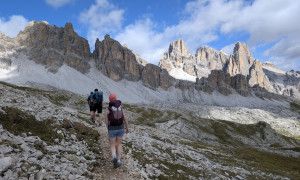Klettersteig Col dei Bos, Lagazuoi - Aufstieg, Blick zu den Fanesspitzen Klettersteig Col dei Bos, Lagazuoi - Aufstieg, Blick zu den Fanesspitzen