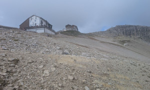 Klettersteig Col dei Bos, Lagazuoi - Aufstieg Bergstation Lagazuoi Klettersteig Col dei Bos, Lagazuoi - Aufstieg Bergstation Lagazuoi