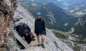 Klettersteig Col dei Bos, Lagazuoi - Abstieg im Tunnel Klettersteig Col dei Bos, Lagazuoi - Abstieg im Tunnel