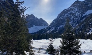 Skitour Hochebenkofel - bei der Dreischusterhütte mit Blick zum Morgenkopf