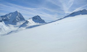 Skitour Magerstein - Aufstieg, Blick zum Hochgall und Wildgall