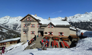 Skitour Magerstein - bei der Kasseler Hütte