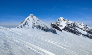 Skitour Magerstein - Aufstieg, Blick zum Frauenköpfl und Schneebiger Nock