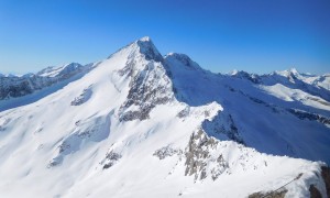 Skitour V. Hornspitze - Blick zum Turnerkamp, links Weißzint, rechts Möseler