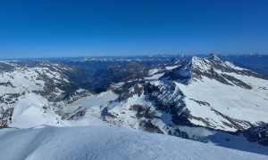 Skihochtour Johannisberg - Hohe Riffl mit Blick Tauernmoos, Hocheiser und Kitzsteinhorn