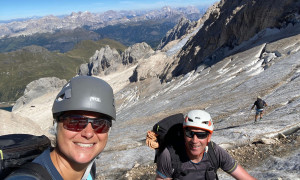 Hochtour Marmolata - Abstieg über den aperen Gletscher Hochtour Marmolata - Abstieg über den aperen Gletscher