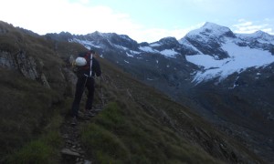 Hochtour Dreiherrenspitze - Aufstieg Richtung Gletscher