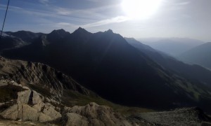 Bergtour Kreuzspitze - Gipfelsieg Vorderer Sajatkopf, Blick zum Hexenkopf, Eichham und Wunspitze