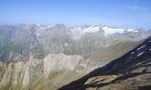 Bergtour Kreuzspitze - Gipfelsieg Hinterer Sajatkopf, Blick zur Dreiherrenspitze