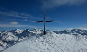 Skitour Hochgasser - Gipfelsieg mit Glocknerblick