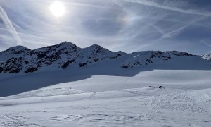 Skihochtour Veneziascharte - Hohenferner mit Blick zu den Veneziaspitzen