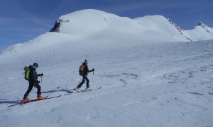 Skihochtour Breithorn - beim Gipfelanstieg Skihochtour Breithorn - beim Gipfelanstieg