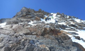 Skitour Zuckerhütl - beim Abstieg Rückblick in den Schlussanstieg