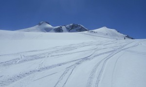 Skitour Zuckerhütl - Abfahrt über den Sulzenauferner