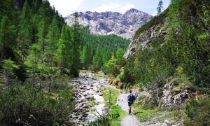 Klettersteig Verborgene Welt - auf dem Weg zur Kerschbaumeralm