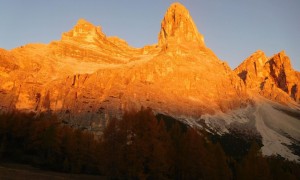 Bergtour Monte Pelmo - Sonnenaufgang beim Zustieg