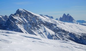 Skitour Großer Rosskopf - Blick zum Dürrenstein und Drei Zinnen