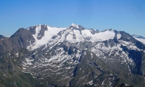 Bergtour Wurmaulspitze - Blick zum Hochferner, Hochfeiler und Weißzint