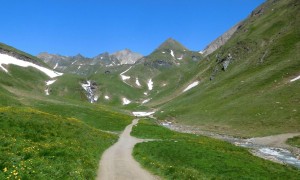 Bergtour Wurmaulspitze - Abstieg, Rückblick Brixner Hütte