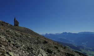 Bergtour Latzfonser Kreuz - kurz vor der Wahlfahrtskirche