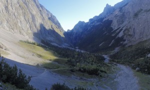 Klettersteig Zugspitze, Höllental - Blick talauswärts Höllental