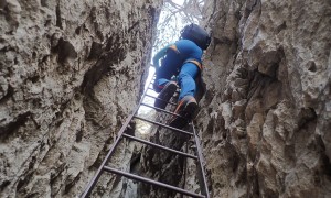 Klettersteig Hanselsteig - Leiter im Hanselkamin