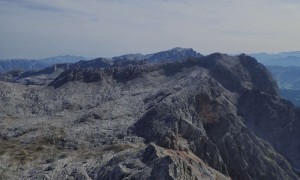 Bergtour Schönfeldspitze - Gipfelsieg, Blick zum Selbhorn und Hochkönig