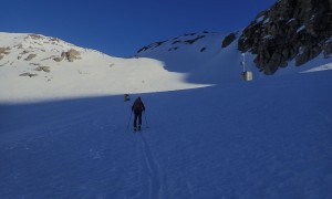 Skihochtour Hocharn - bei der Messstation kurz vor dem Zirmsee