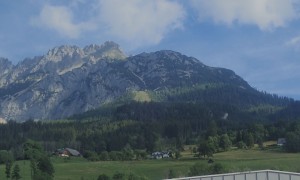 Bergtour Kammspitze - Blick zum Gipfel vom Tal