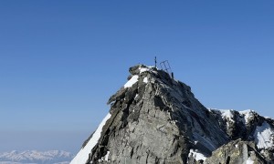 Skihochtour Hochgall - Gipfelsieg, Blick zum Hauptgipfel