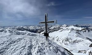 Skihochtour Venedigerkrone - Hohes Aderl, Großvenediger, Rainerhorn, Schwarze Wand und Hoher Zaun - Tourbild