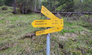 Bergtour Gamsalplspitze - Aufstieg, Wegweiser im Kühbodental