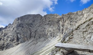 Bergtour Kreuzkofel - beim Hallebachtörl mit Blick zum Gipfel