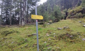 Bergtour Wildenkogel - Wegweiser beim Start