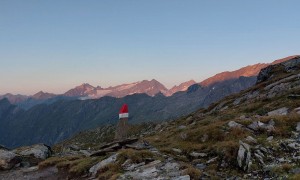 Hochtour Großvenediger - früher Aufstieg, Blick zu den Malhamspitzen Hochtour Großvenediger - früher Aufstieg, Blick zu den Malhamspitzen
