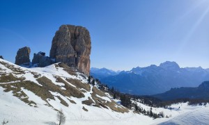 Skitour Nuvolau - Aufstieg, Blick zur Sorapis und Cinque Torri