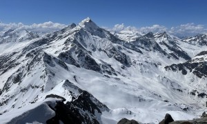 Skitour Hoher Rosshuf - Gipfelsieg, Blick zur Rötspitze