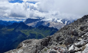 Klettersteig Boeseekofel - Gipfelsieg, Blick zur Marmolada