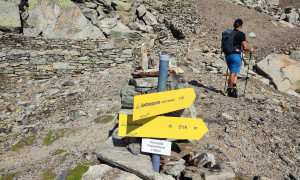 Bergtour Goldbergspitze - Aufstieg, vorbei am Parziseltal Knappenhaus
