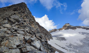 Bergtour Goldbergspitze - beim Südgrat mit Blick zum Sonnblick